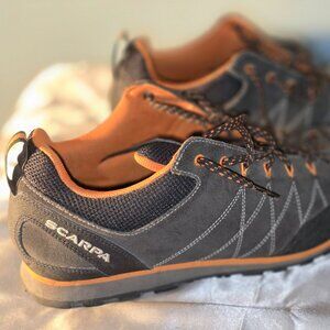 Scarpa Crux Men's approach climbing shoe US11